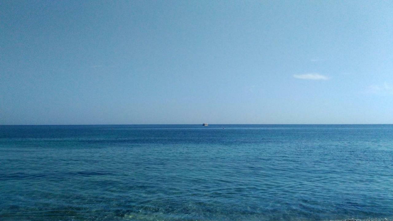 Giallomare Aparthotel Marzamemi Esterno foto